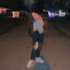 Meet your Posher, Alina